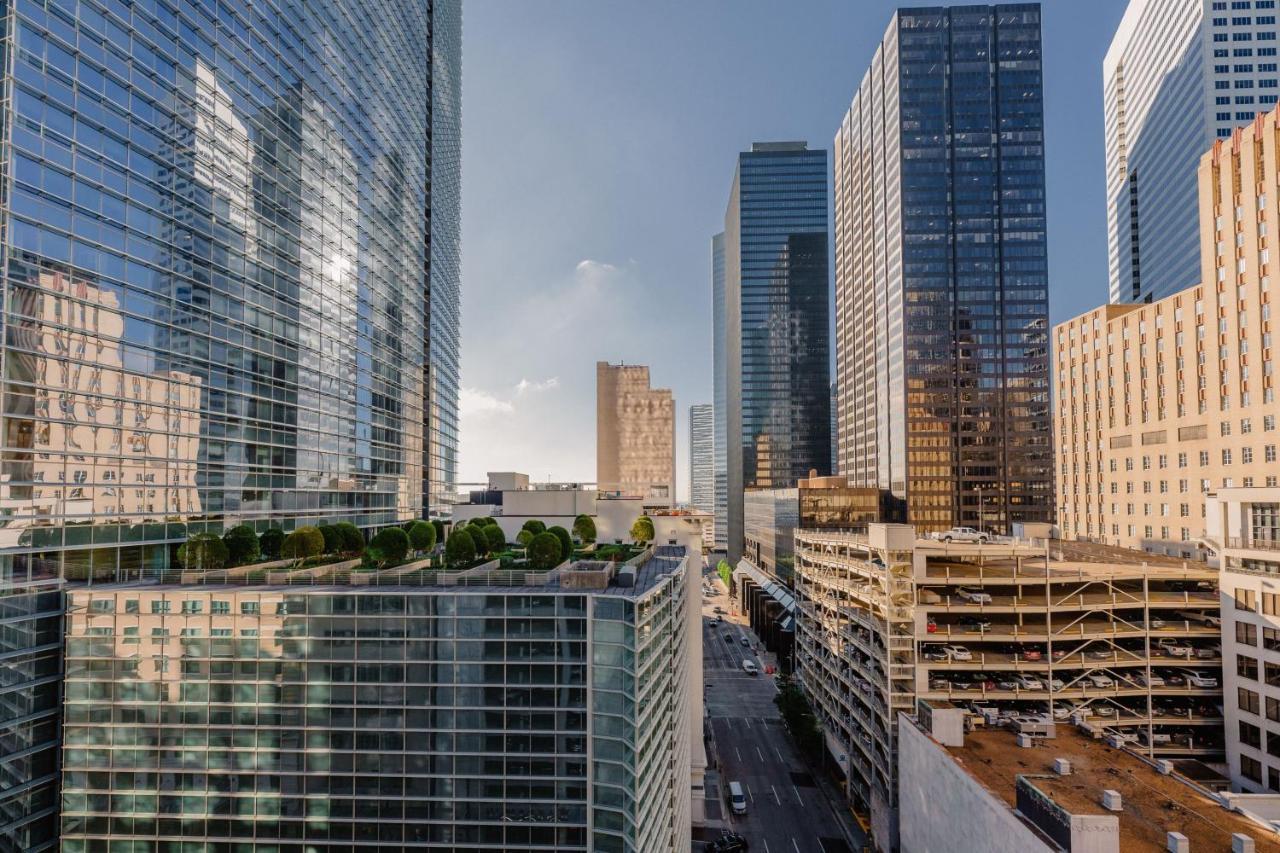Hotel Jw Marriott Houston Downtown Exterior foto